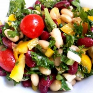 Beans vegetable salad with garlic